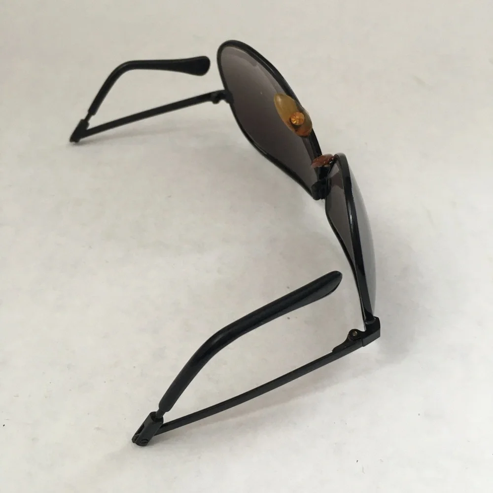 VTG Rodolfo P Folding Aviator Sunglasses with Case